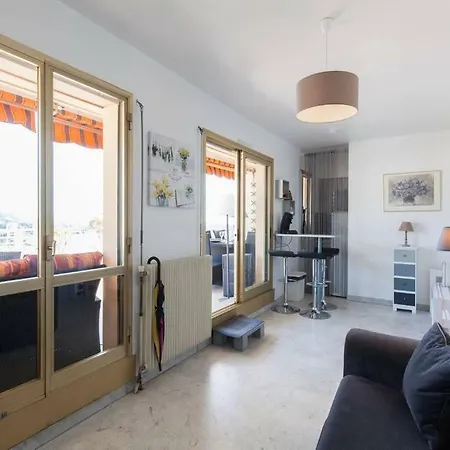 Apartamento Studio Avec Vue Panoramique Sur La Baie De Cannes *